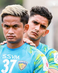 Jithu pinnadi Jitu 😝 #AllInForChennaiyin