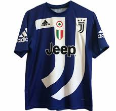 In fact, over the past years, they won a lot of leagues and entitled to put the 3rd star on the shirt, meaning they got more than 30 scudetti. Adidas Cristiano Ronaldo Juventus Size Medium Jeep Shirt Cygames Climachill 7 Adidas Juventus Cristiano Ronaldo Juventus Ronaldo Juventus Cristiano Ronaldo