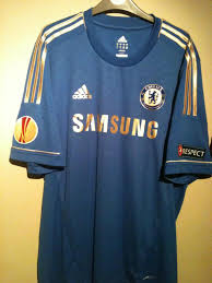 Hallo zusammen, ich möchte mir gerne ein chelsea london trikot kaufen, es geht um das neue für die saison 2012/13. Chelsea Home Fussball Trikots 2012 2013 Sponsored By Samsung