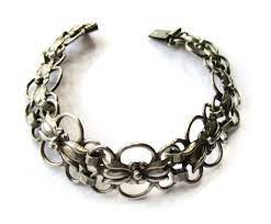 Based on an indonesian design concepts dating back hundreds of years, this bracelet was handcrafted with dedication and passion by wayan sarjana. Vintage 830 Silver Link Bracelet Floral Design Scandinavian Etsy Norwegian Jewelry Silver Link Bracelet Silver