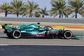 ■ berechtigung, an einem wettbewerb teilzunehmen. Formel 1 Qualifikation Vettel Und Schumacher Auf Den Platzen 18 Und 19