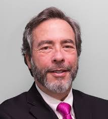 Manuel Vides's Instagram, Twitter & Facebook