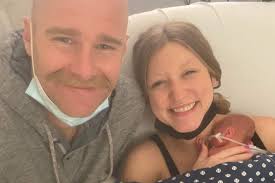 Meeting 'Chillin' Charlie': Mariners' Carson Vitale, wife Lucy and a 91-day  NICU stay