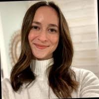 Lisa Lyman's Instagram, Twitter & Facebook