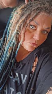 mermaid inspired hairstyle idea