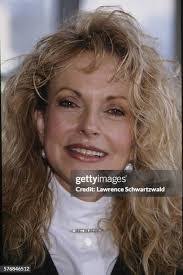 Ann Peck's Instagram, Twitter & Facebook