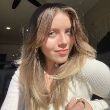 Aubree Garrett Email & Phone Number