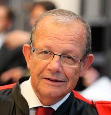 EQUIPO INTERNACIONAL