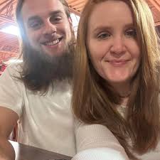 Would anyone be interested in calling leads and getting them under contract  in Charlotte, NC?