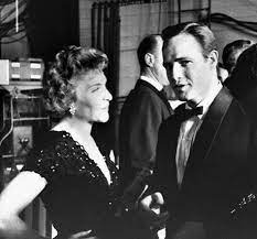 Line Renaud Et Marlon Brando Best Actor Oscar Marlon Brando Best Actor