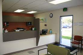 Waiting Area Reception At Rice Family Health Center Chula Vista Ca Break Room Waiting Area Building Design
