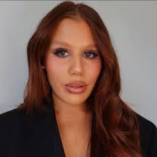 Help! I think my self tanner expired (isle of paradise foam) bc it looks  like mud… any good self tanner options I can pick up from Ulta?! My  engagement photo session is