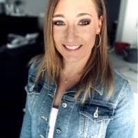 Angela Moritz's Instagram, Twitter & Facebook