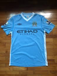 Manchester city football shirt 2011 size 52 man city home shirt. Manchester City 2011 12 Home Kit Sports Sports Apparel On Carousell