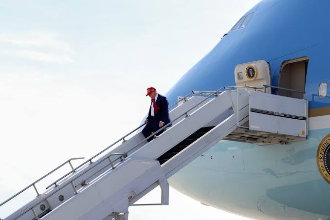 Qatar's plane for Trump fuels ethical concerns : NPR