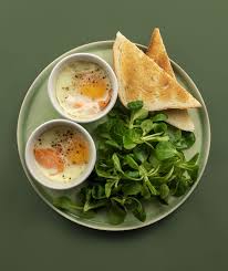 Jow œufs Cocotte Au Saumon Recette En 2020 Recette Oeuf Cocotte Recette Oeuf Oeufs Cocotte