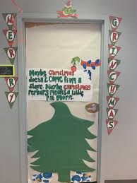 Luckily you've got a secret weapon going into the next christmas season. Holiday Door Decorating Contest Sesi