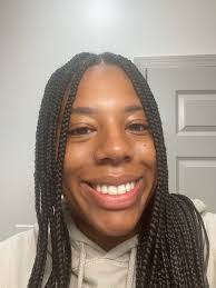 Ericka Simmons's Instagram, Twitter & Facebook