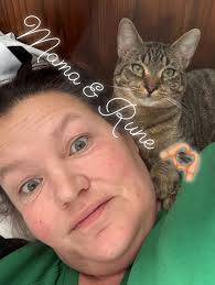 Within the week i will be cleaning up the blingdom. If interested in  purchasing, a bin number is needed. For a bin number i need an email  address and method of payment.