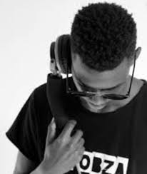 Listen to mr mapiano as he voice out this fresh vibe titled mr mapiano (amapiano 2020). Download Mp3 Dj Obza Road To Vigro Mp3