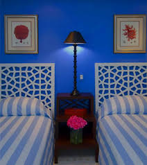 Royal pink paint colors for bedrooms. Rich Blue And Pink Interior Decorating Paint Colors And Modern Color Trends