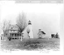 The gibraltar point lighthouse is a lighthouse located on the toronto islands in toronto, ontario, canada. Cove Point Light Wikipedia