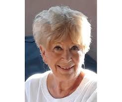 Elaine Garland's Instagram, Twitter & Facebook