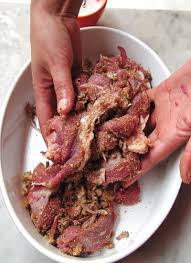 Le Gueddid La Viande Mythique Choumicha Site Officiel Plat Sans Viande Viande Sechee Recette Recette Marocaine