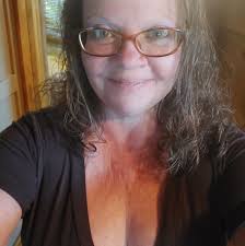 Domino's pizza meetup place in Milroy?