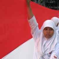 Check spelling or type a new query. Siswa Sekolah Diwajibkan Memakai Badge Merah Putih Di Seragamnya