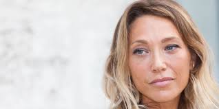 Laeticia hallyday est sortie du silence : Heritage Hallyday L Avocat De Laura Smet Souhaite Un Accord Pour Le 15 Juin