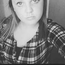 Layla Reid (@bbylayla)