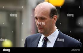 Detective Chief Inspector Hamish Campbell arrives at the Court of Appeal in  London for Barry George's appeal against his conviction for killing Jill  Dando Stock Photo