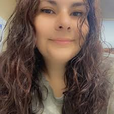 Danielle Bramer's Instagram, Twitter & Facebook