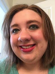 What make up colors look best with my skin and hair?