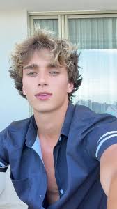 Josh Richards Falando Mal Do Brasil