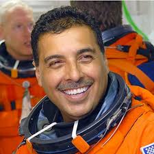 How Johnny Ward Made Millions Travelling Around the World And Inspiring  People Through His Travel Blog