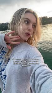 Support Gracie Abrams