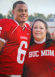 Dak Prescott Honors Mother Peggy Before Every Game