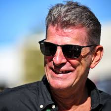 Crew chief shuffles at Petty.