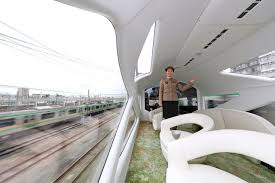 豪華寝台列車 四季島 の展望車 ２６日午前９時３８分 東京都内 関田航撮影 列車旅 列車 列車の旅