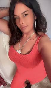 Let's grow and get paid yall 🌸🌸 11:39 < 234 Professional  Professionaldashboard dashboard Home Insights Content Engagement Mc  88,615Views 88,615 Views ー15% from previous 28 days 30000 20000 10000 0 Aug  10