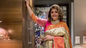 An affair & breakup that left a lot unanswered. Hrithik Roshan S Mother Pinkie Roshan Tests Positive For Covid 19 Celebrities News India Tv