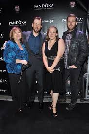 Chris Evans And Family At Before We Go Premiere Lisa Chris Carly And Scott Scott Evans Chris Evans Chris Evans Beard
