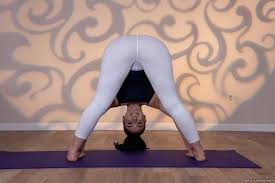 Free Porn Pics of Mandy Muse strips her white yoga pants and presents nude  body - MyPornstarBook.net