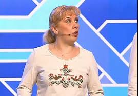 Одаренная, блестящая киноактриса комического жанра марина федункив получила свою известность после «реальных пацанов» в образе мамы коляна и благодаря комедийной. Marina Fedunkiv Kratkaya Biografiya Foto I Video Lichnaya Zhizn