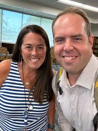 Jennifer Dearmond's Instagram, Twitter & Facebook