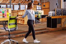 This Smart Task Chair Has A Pull Handle For Easy Mobility In Collaborative Modern Office Furniture Design Office Furniture Design Contemporary Office Furniture