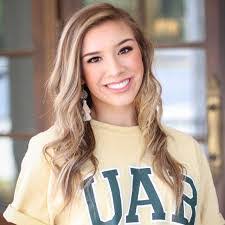 Brianna Dotson's Instagram, Twitter & Facebook