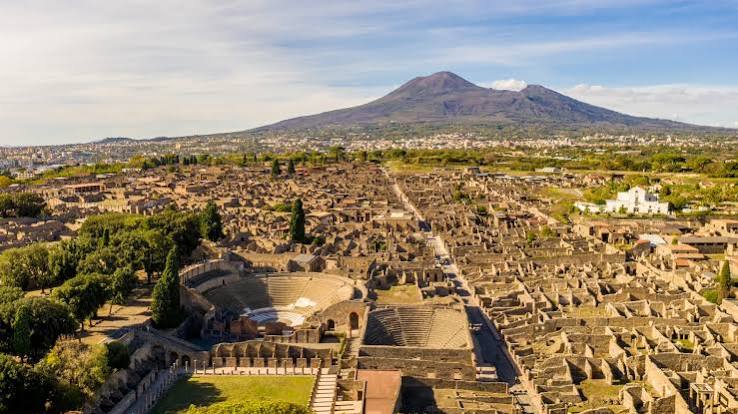 Cómo visitar Pompeya: horarios, tarifas y transporte al yacimiento romano